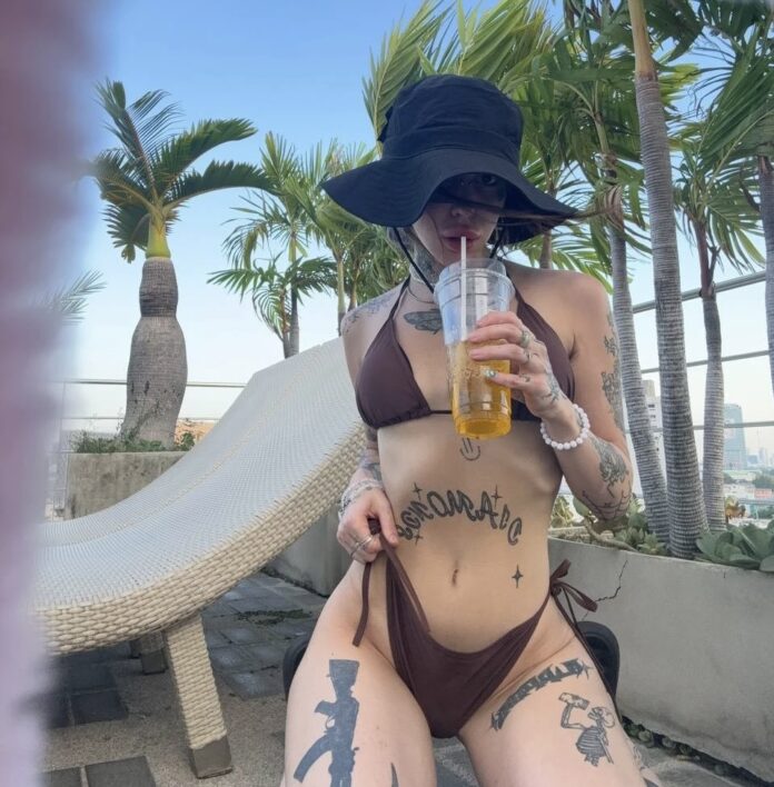 Лапа Хапа слив фото и эксклюзив на Boosty Обзор модели